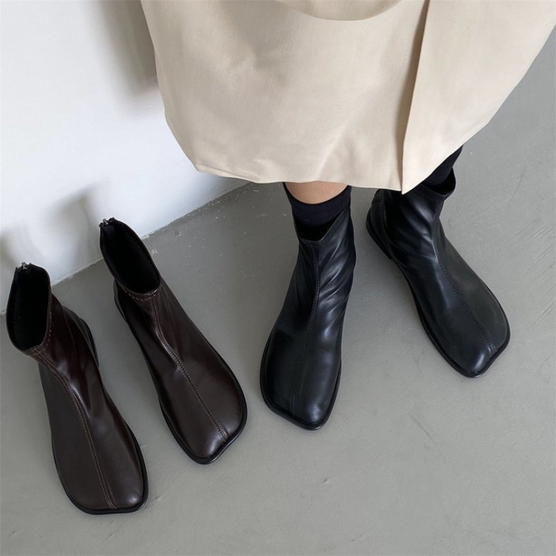 Korean Lifestyle Aesthetic - レディース秋物本革スクエアトゥデザイナーファッションブーツ、トレンドの新作スノーブーツ、ウォーキングチェルシーブーツ、ジッパーブーツ